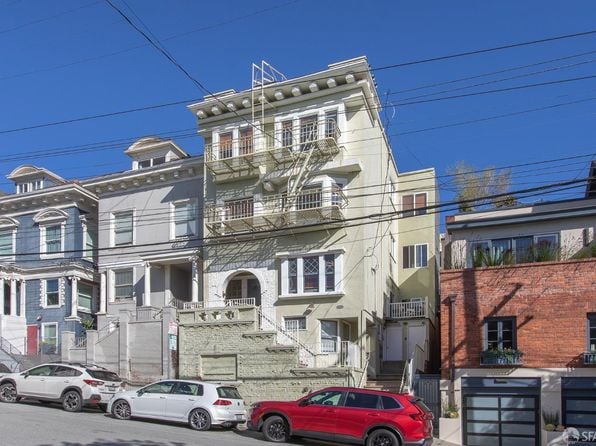 3016 Jackson St - Photo 1