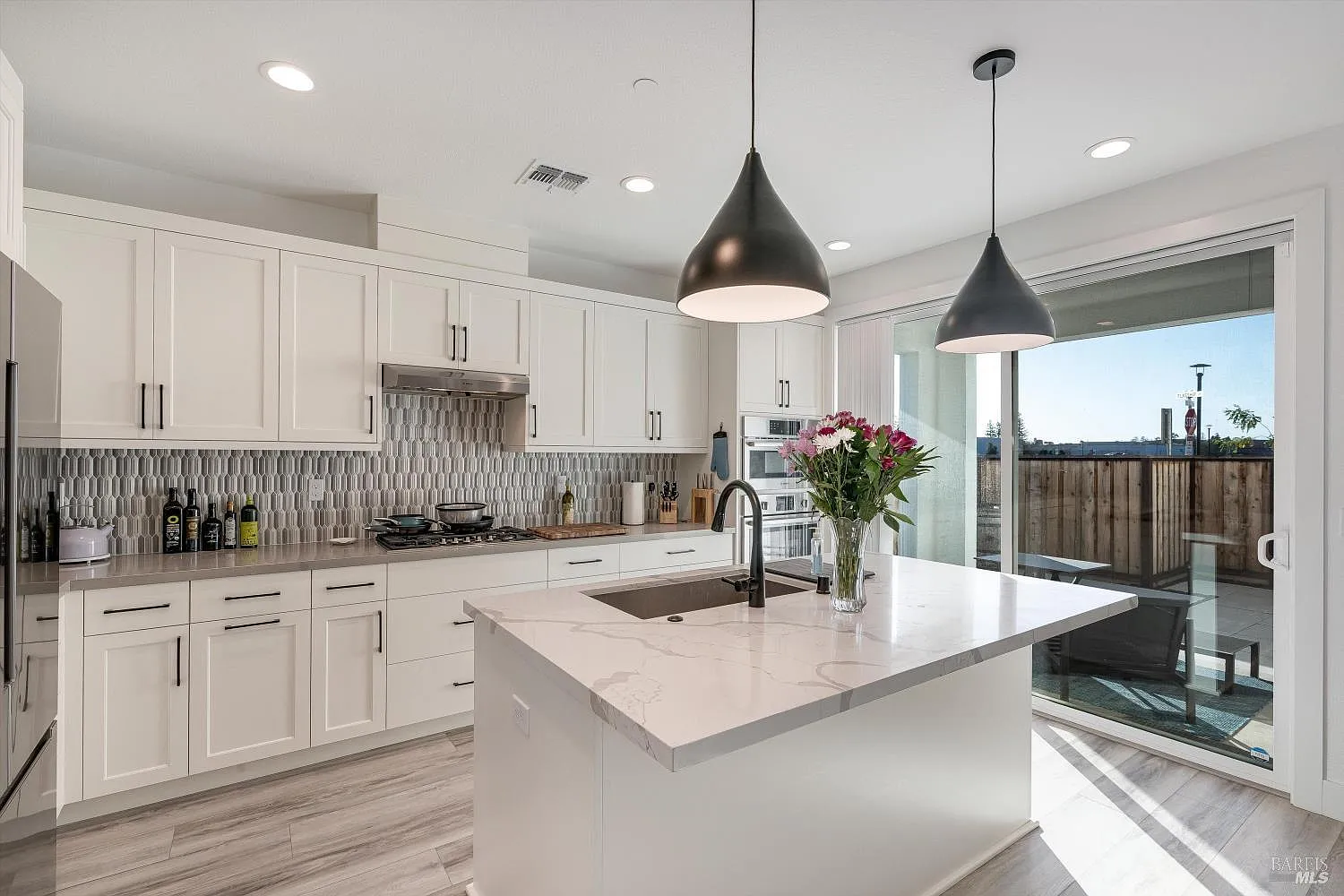 303 Flagship Drive - Photo 1