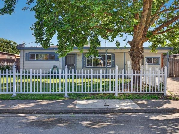 1048 San Clemente Drive - Photo 1