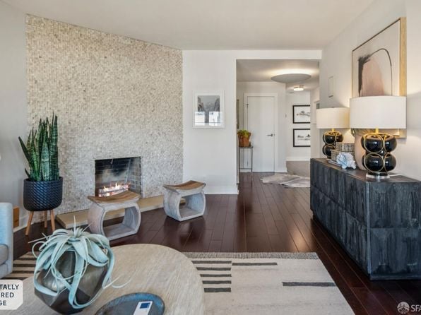 59 Iris Ave - Photo 1