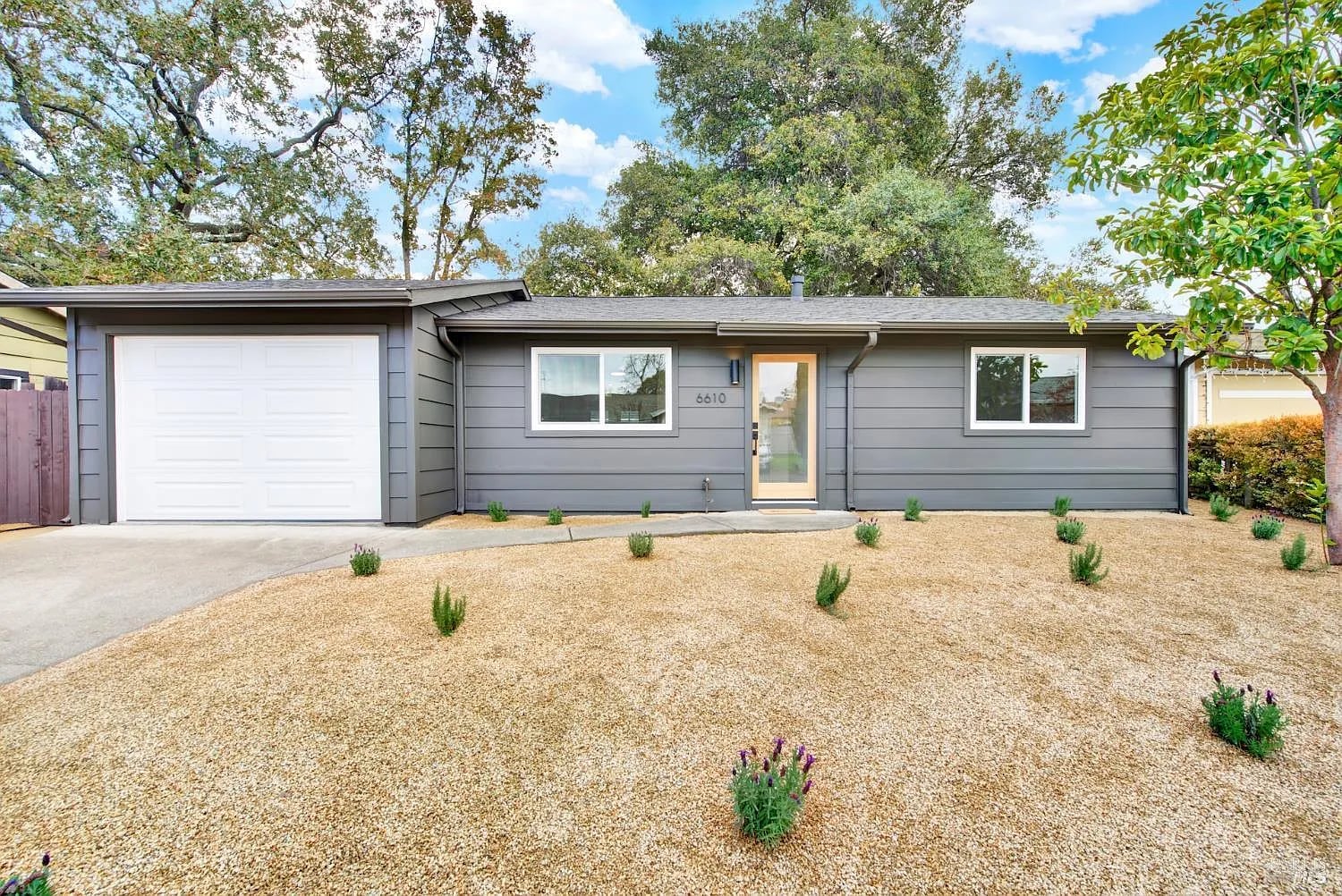 6610 Oak Leaf Ct - Photo 1