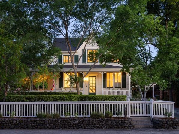 1410 Adams Street - Photo 1