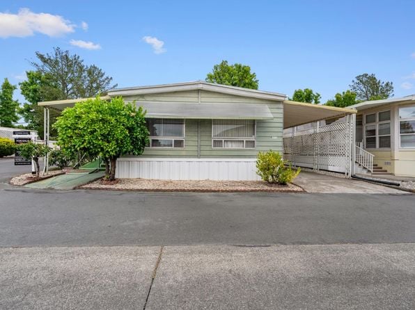 8166 Willow Street - Photo 1