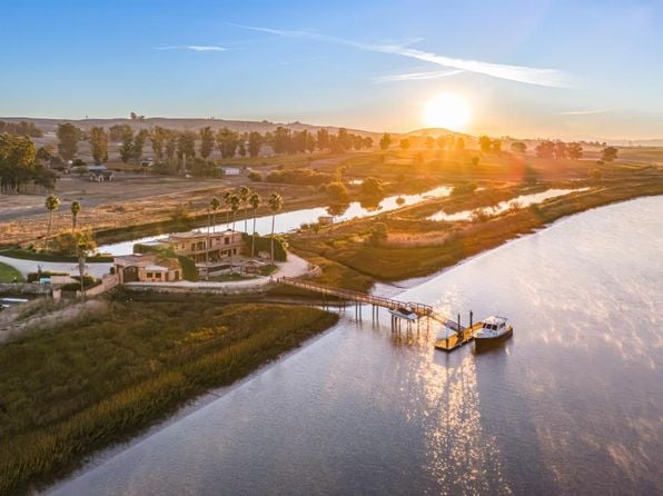 6614 Lakeville Highway - Photo 1