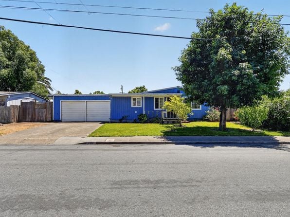 792 Liana Drive - Photo 1