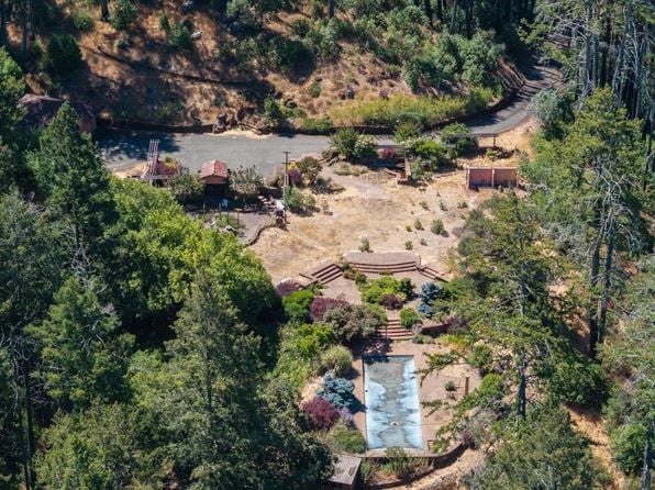 7007 Dry Creek Road - Photo 1