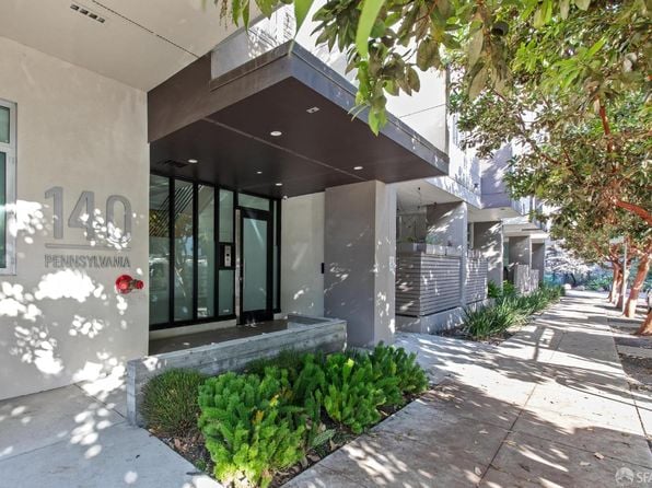 140 Pennsylvania Ave #304 - Photo 1