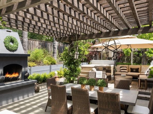 806 Chiles Avenue - Photo 1