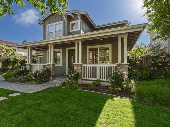 1127 Serendipity Way - Photo 1