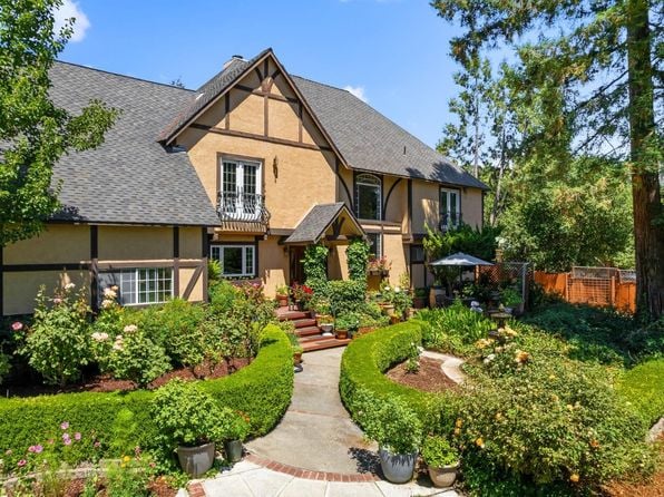 4038 E 3rd Avenue - Photo 1