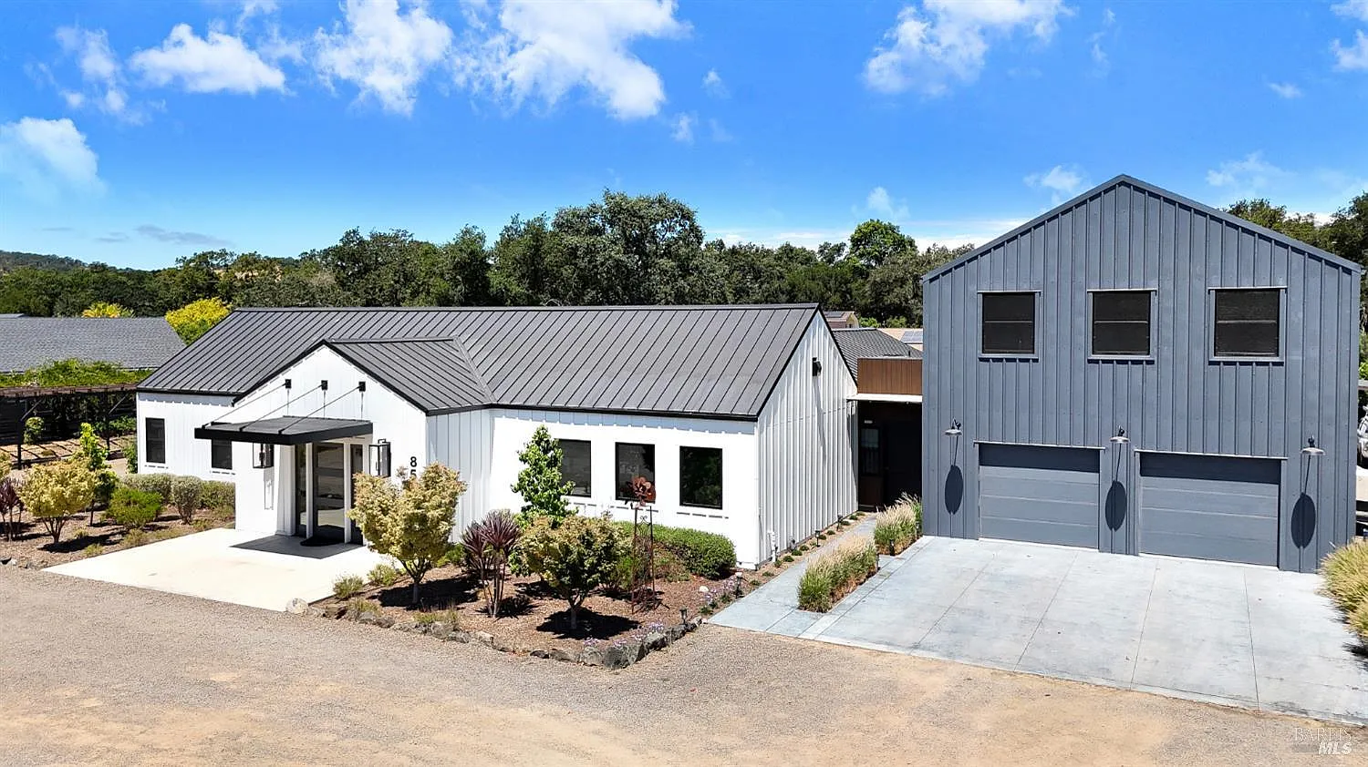85 W Trinity Road - Photo 1