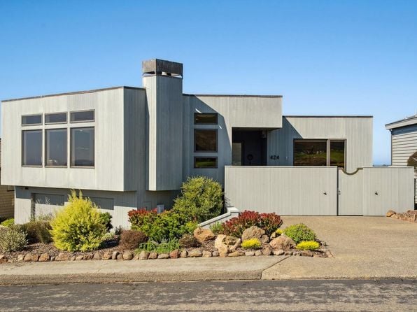 424 Loon Court - Photo 1