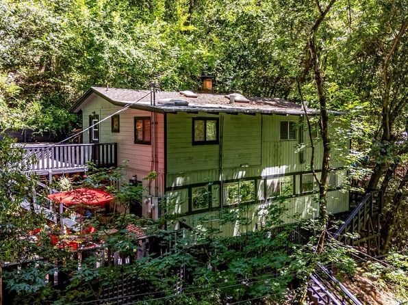 11075 Dell Avenue - Photo 1