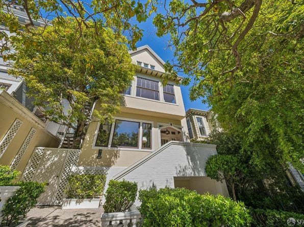 2466 Union St - Photo 1