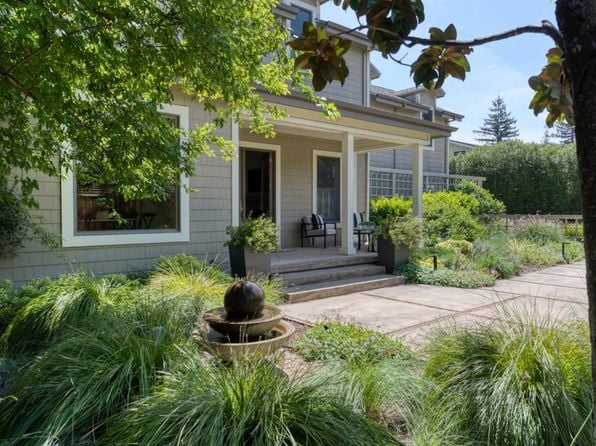 999 Pratt Avenue - Photo 1