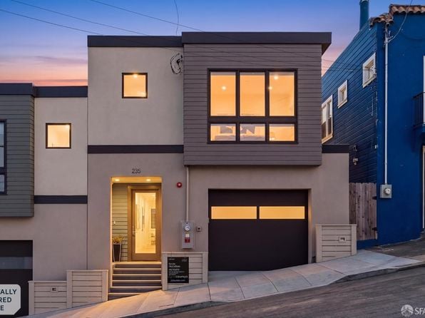 235 Wilde Ave - Photo 1
