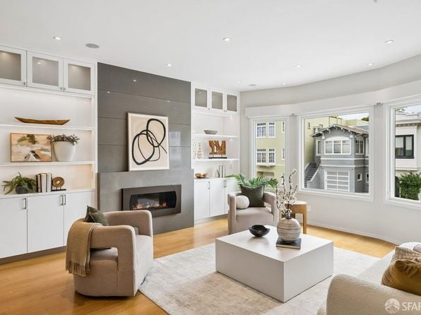 3107 Franklin St - Photo 1