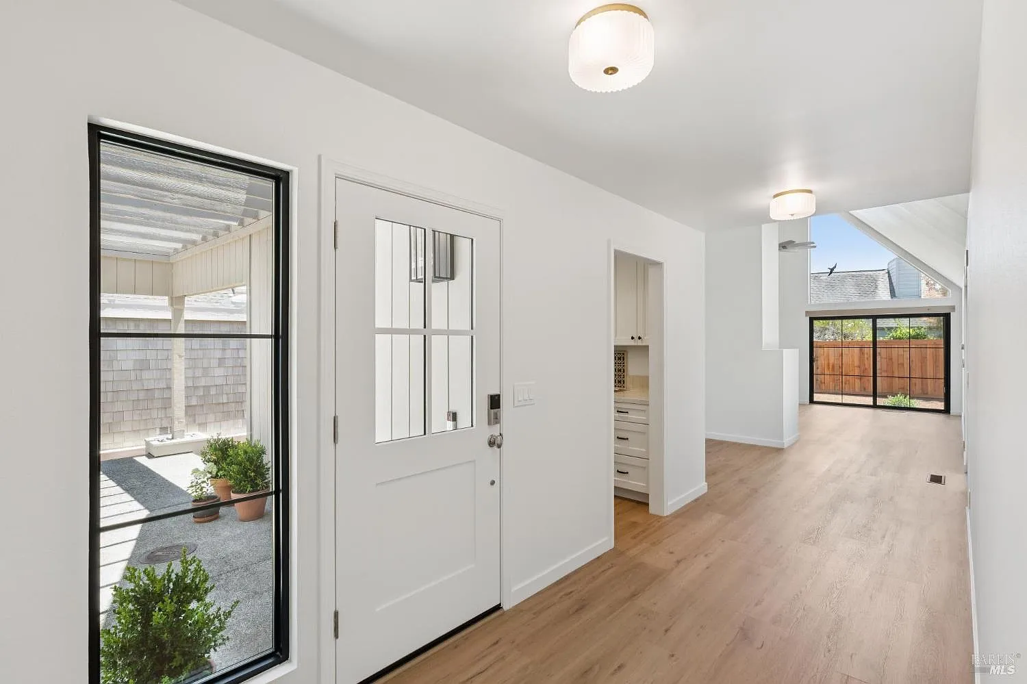 762 Crocus Drive - Photo 1