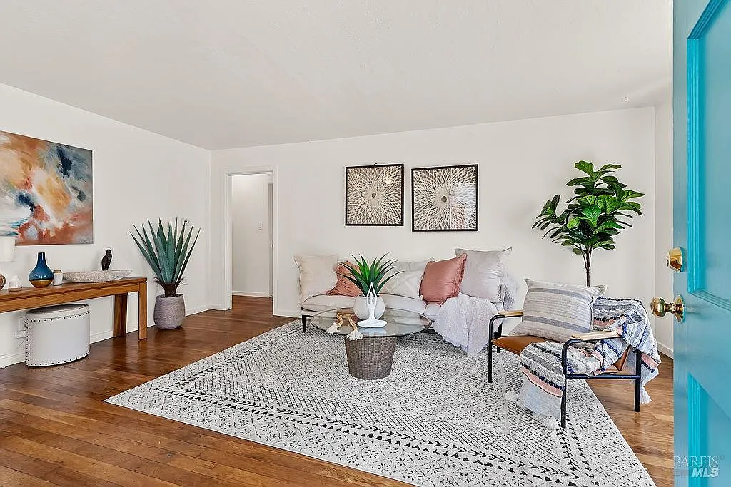 1829 Wright Street - Photo 1