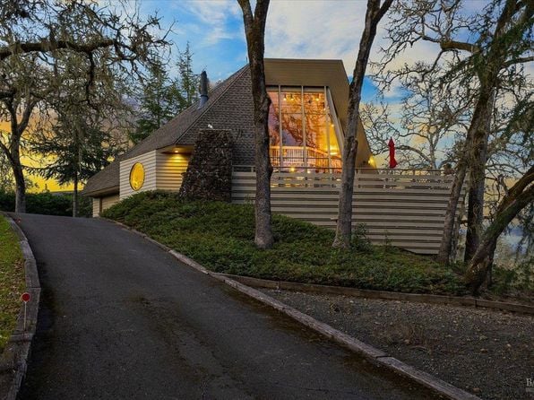 10045 Loch Haven Drive - Photo 1