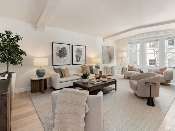 2090 Pacific Ave APT 406 - Photo 1