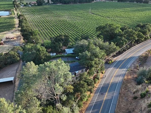 4405 Silverado Trail - Photo 1