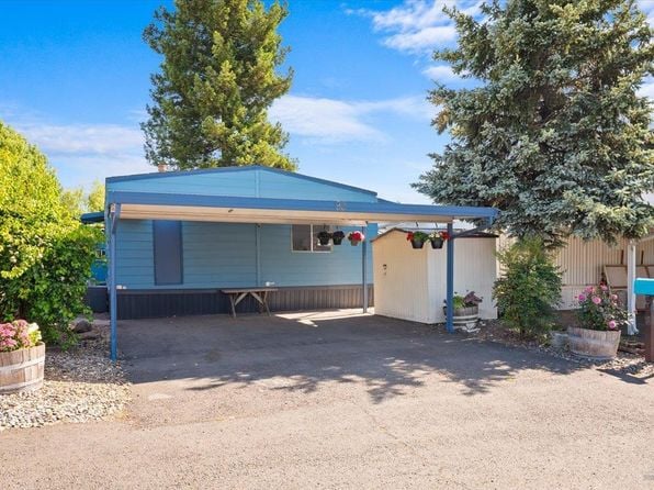 93 Walnut Circle - Photo 1