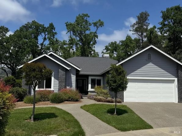 6749 Wintergreen Court - Photo 1