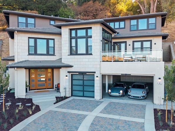 22 Oak Knoll Court - Photo 1