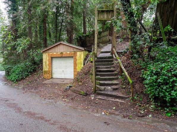 17340 Park Avenue - Photo 1