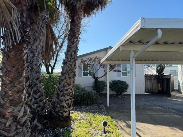 12 Fort Ross Way - Photo 1