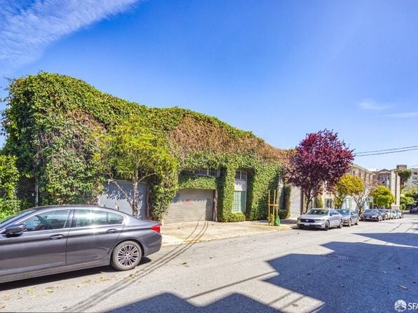 67 Belcher St - Photo 1