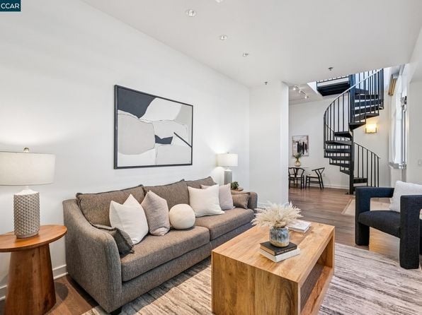 501 Beale St #1D - Photo 1