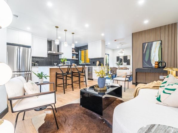 165 Valparaiso St - Photo 1