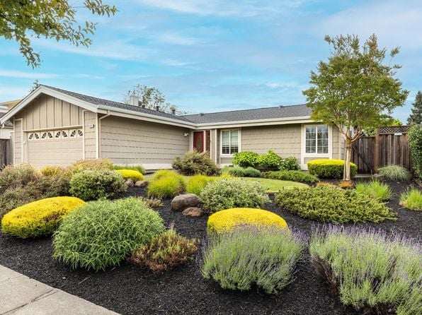 3321 Anita Court - Photo 1
