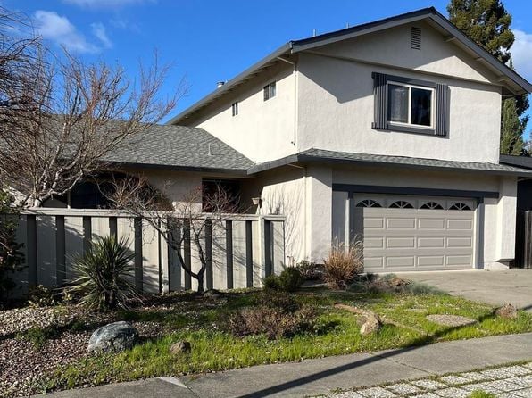 1672 San Vicente Ave - Photo 1