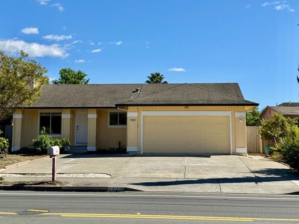 1836 Hearn Avenue - Photo 1