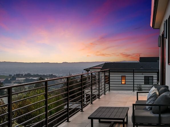 2156 Wedgewood Way - Photo 1