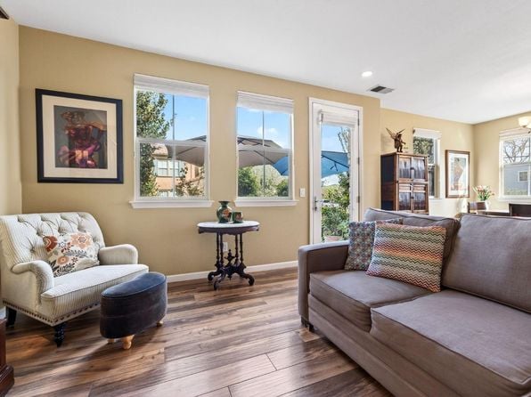 180 Healdsburg Avenue #A - Photo 1