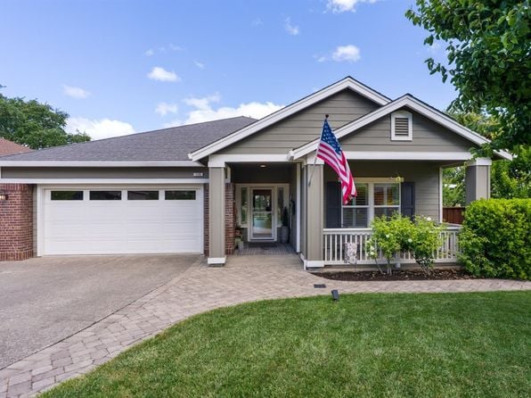 118 Douglas Fir Circle - Photo 1