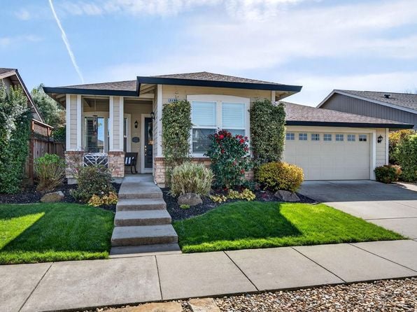 8484 Trione Circle - Photo 1