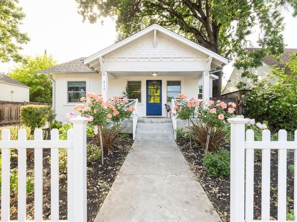 815 Seymour Street - Photo 1