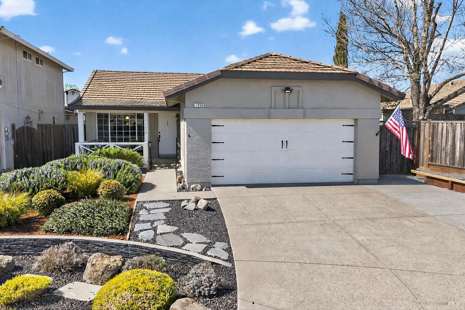 1056 Esparto Court - Photo 1