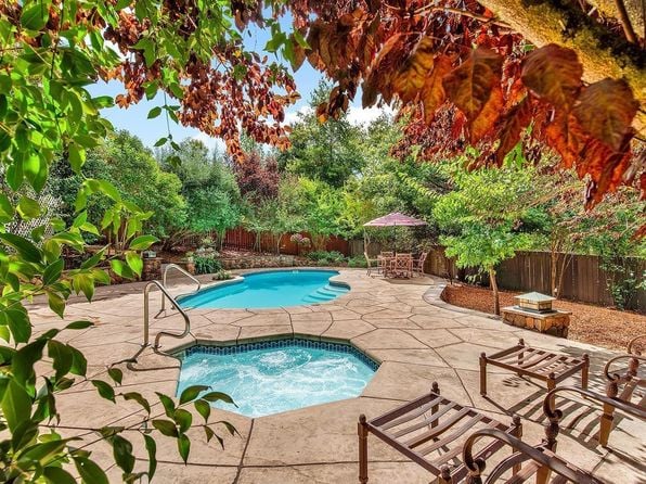 5739 Owls Nest Drive - Photo 1