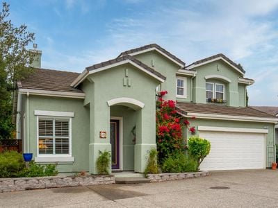 266 Cambridge Lane - Photo 1