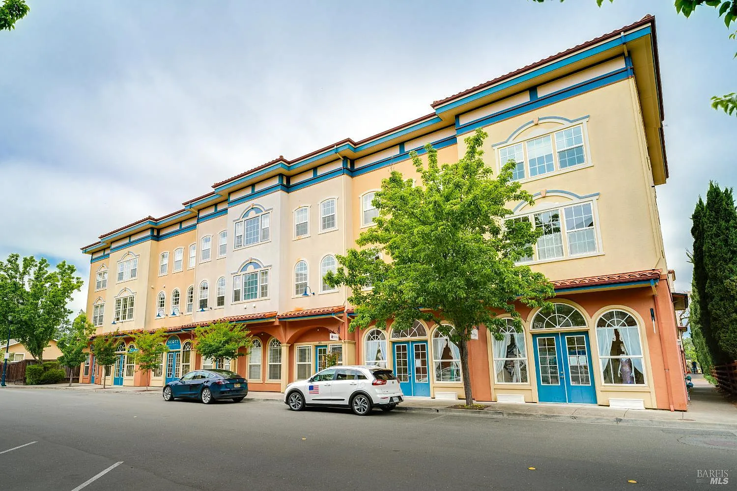 185 Johnson Street - Photo 1