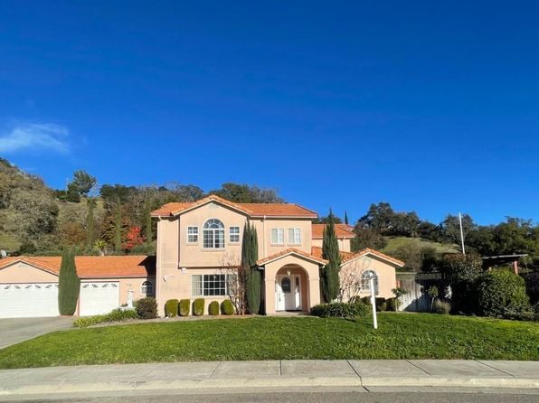 308 Toscana Circle - Photo 1