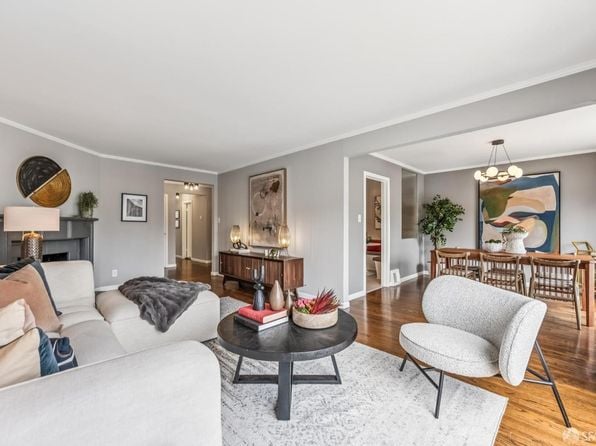 2061 10th Ave - Photo 1