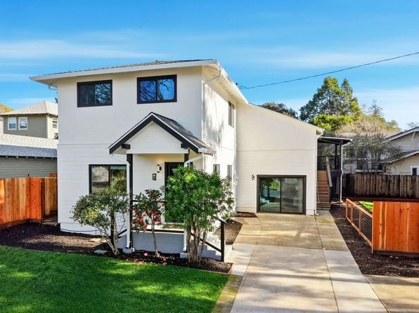 1120 Evans Ave - Photo 1