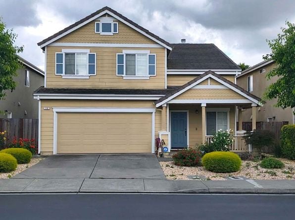 15 Michael Ln - Photo 1